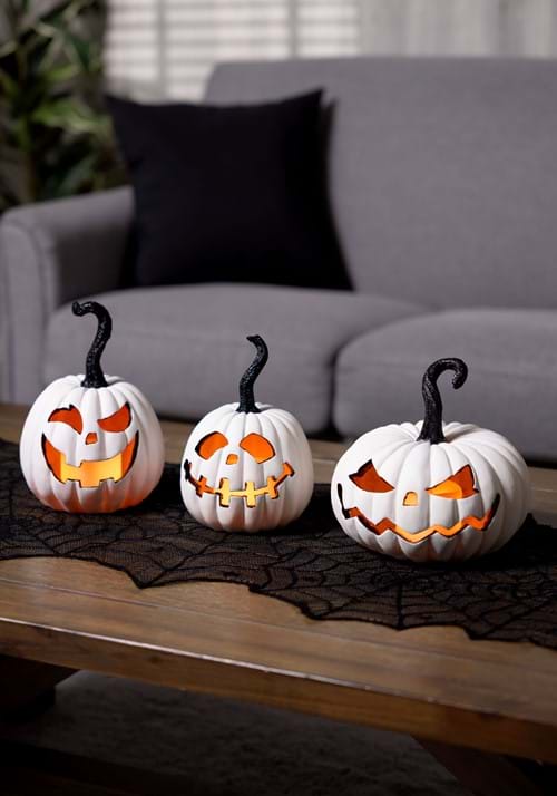 Set of 3 White Resin LED Flicker Flame Jack O Lanterns