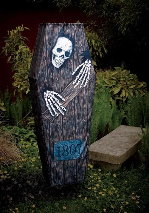 5 Foot Skeleton Hanging Collapsible Coffin