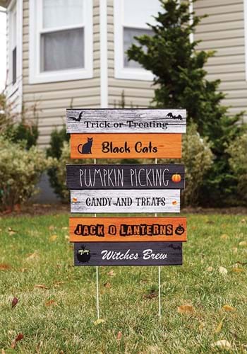 Halloween Cute Greeting Sign